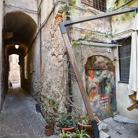 Palazzo D'aste Альбенга