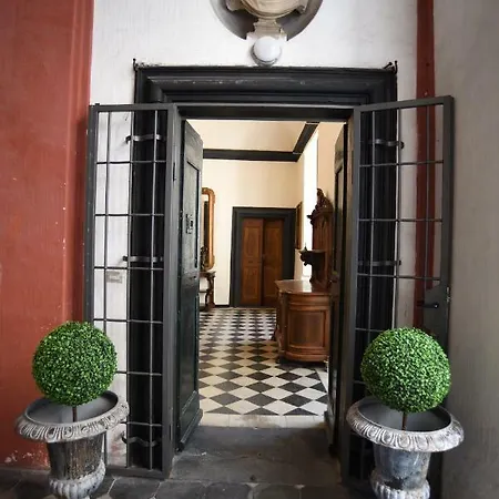Дом отдыха Palazzo D'aste Альбенга